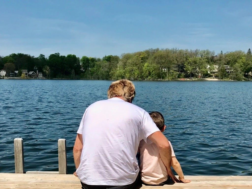 Family enjoying Preston Lake